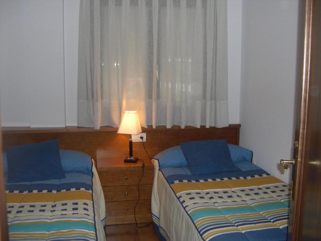Sahun Apartamentos Estop מראה חיצוני תמונה